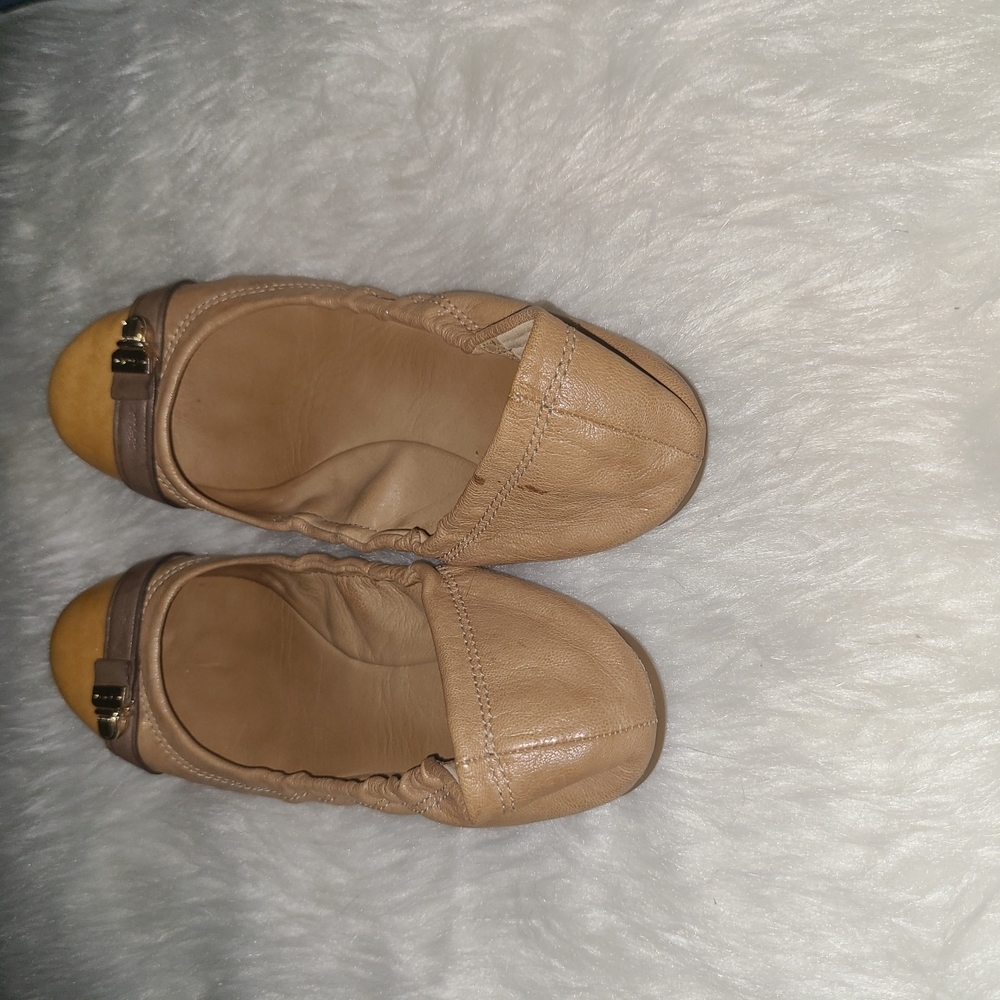 Coach Size 8 B Brown & Tan Leather Ballet Flats - Picture 5 of 7
